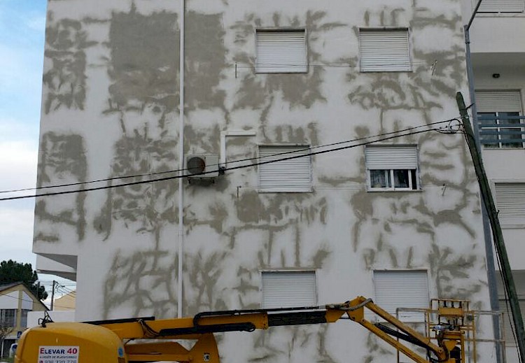 Reparação e pintura de fachada de prédio