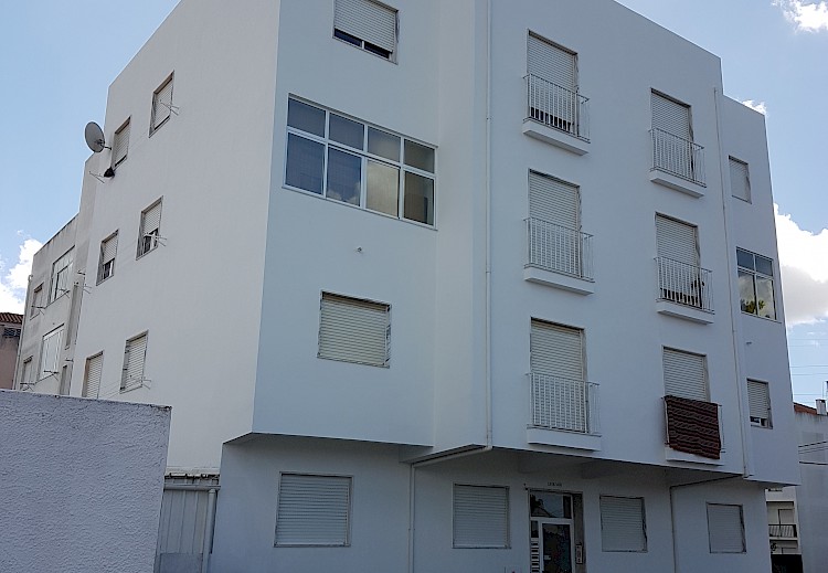Reparação e pintura de fachada de prédio