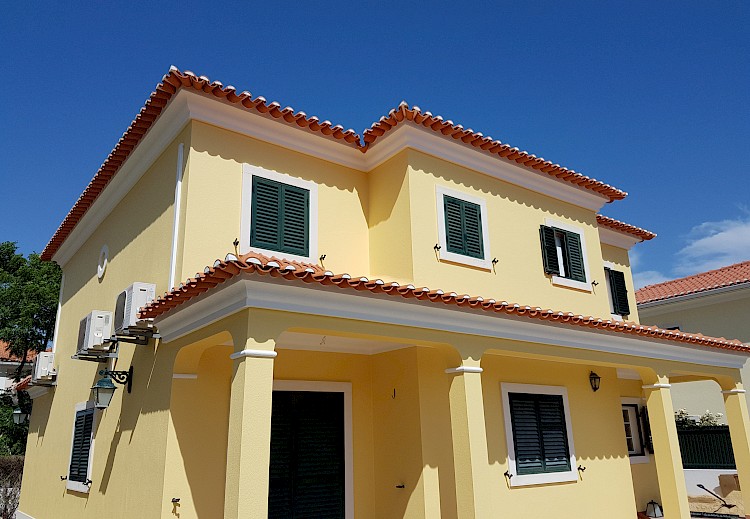 Pintura exterior da moradia