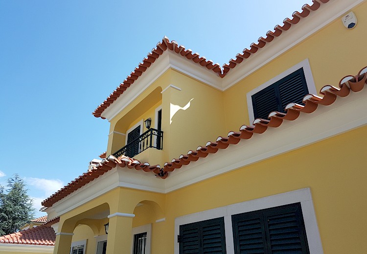 Pintura exterior da moradia